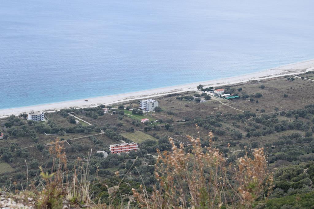Vila Hadhri Borsh Esterno foto