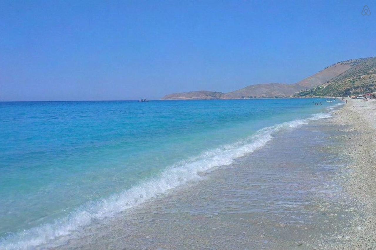 Vila Hadhri Borsh Esterno foto