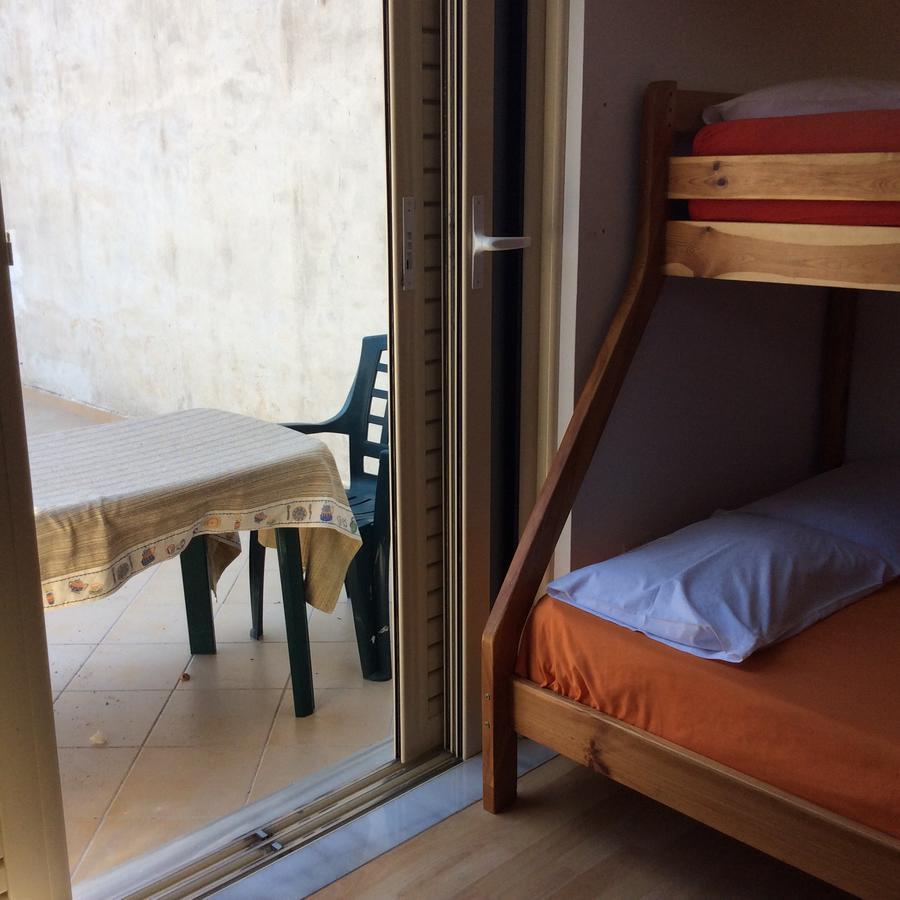 Vila Hadhri Borsh Esterno foto