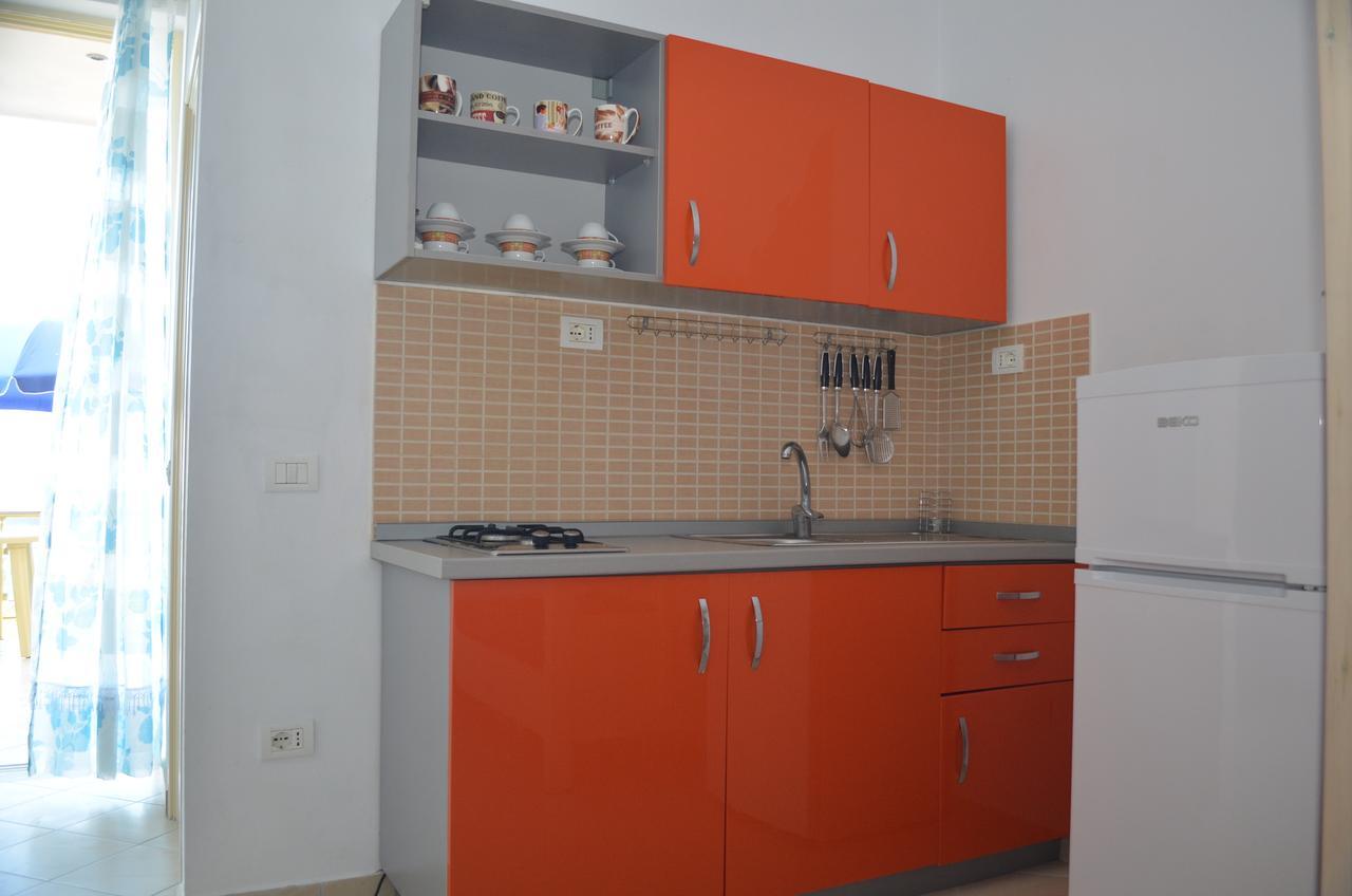 Vila Hadhri Borsh Esterno foto